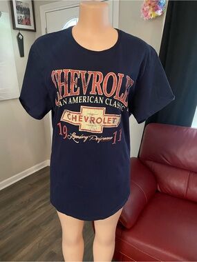 Chevrolet American classic car Navy Graphic Tee - Vintage Logo Large